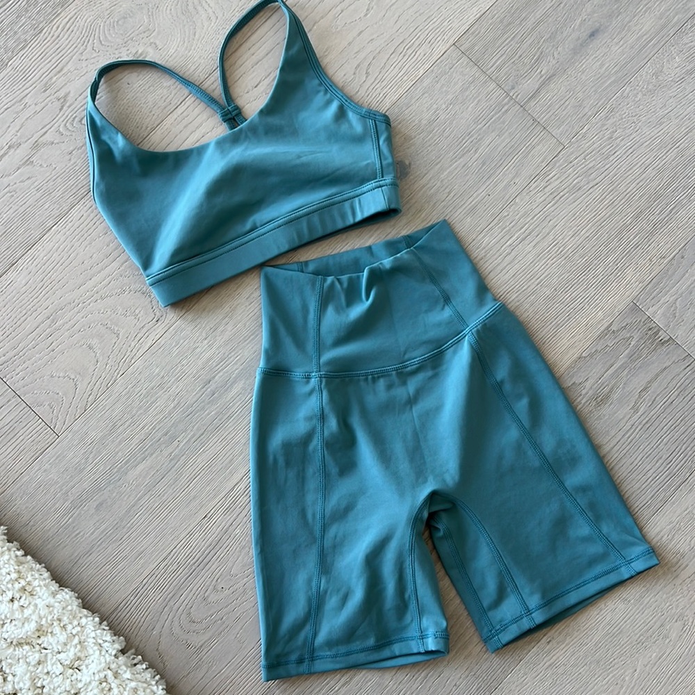 NEW PTULA Blue Workout Set (XS)